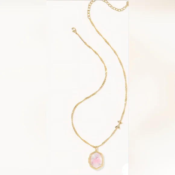 NWT Kendra Scott x LoveShackFancy Daphne Gold Locket Necklace Sold Out Style!! - Picture 2 of 7